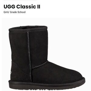 Black cozy UGG boot
